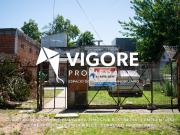 Casa en venta c/ cochera en Rafael Calzada