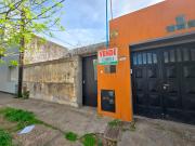 Casa en venta c/ cochera en San Cayetano