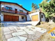 Casa en venta c/ cochera en Villa Giardino