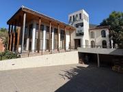 Casa en venta c/ estacionamiento en Avenida San Juan