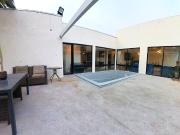 Casa en venta c/ estacionamiento en Lo Cañas Alto Macul