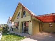 Casa en venta c/ estacionamiento en Paso Hondo