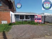 Casa en venta c/ estacionamiento en Sector Poniente