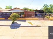 Casa en venta c/ estacionamiento en Zona Industrial de Maipú