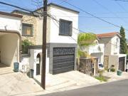 Casa en Venta Calle Apolo, Cumbres 6o Sector Secc. A,...