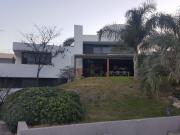 CASA EN VENTA CALLE JOSÉ HENRY VILLA BELGRANO ZONA NORTE