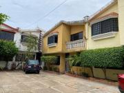 Casa en Venta calle Nuevo León, Col. Petrolera....