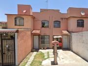 CASA EN VENTA Calle Retorno Llano de Bezares No. 2,...