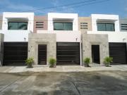 CASA EN VENTA CALLE URSULO GALVAN, TUXPAN VERACRUZ