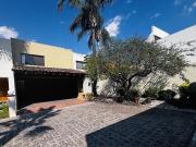 Casa en Venta Calzada Farol Fraccionamiento Santa Cruz...