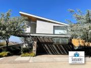 Casa en venta Campo de Golf Altozano $12,900,000