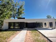 CASA EN VENTA CANALES DE PLOTTIER