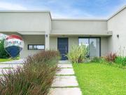 CASA EN VENTA CANNING SANTA RITA