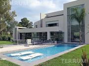 CASA EN VENTA: CANNING: ST. THOMAS ESTE