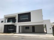 CASA EN VENTA CANTERÍAS CARRETERA NACIONAL MONTERREY N L