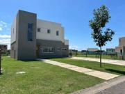 Casa en Venta Canton CON VISTA A LA LAGUNA
