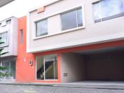 CASA EN VENTA CARAPUNGO QUITO ECUADOR