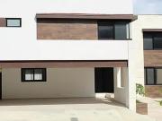 CASA EN VENTA CAROLCO CARRETERA NACIONAL MONTERREY N L