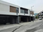 Casa en VENTA CARRETERA NACIONAL