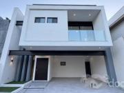 CASA EN VENTA CARRETERA NACIONAL