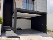CASA EN VENTA CARRETERA NACIONAL, LOMAS DEL VERGEL,...