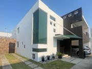 CASA EN VENTA CASCADA DEL ÁNGEL