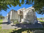 CASA EN VENTA CASTELAR NORTE IDEAL FAMILIA AMPLIA