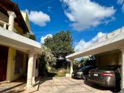 Casa en venta centrica y con amplio terreno