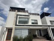 Casa en venta, centro de San Andrés Cholula Puebla