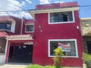 Casa en VENTA, Cerca de Ave. 100 metros Cod. ZV1396