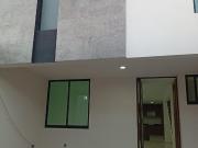 Casa en venta cerca de La Paz, de prol Reforma y Esteban...