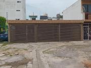 CASA EN VENTA CERCA DE LA PIRAMIDE DE PEMEX, IDEAL PARA...