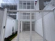 CASA EN VENTA CERCA DE LA UNIVERSIDAD CATOLICA DE CUENCA...