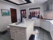 CASA EN VENTA CERCA DE PASEO INTERLOMAS