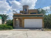 Casa en venta cerca del estadio Morelos en Morelia