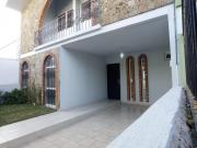 Casa en venta cercana a Calz. Independencia norte, Col....