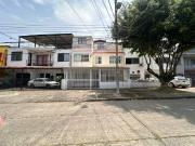 Casa En Venta, Champagnat Alameda