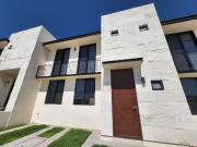 Casa en Venta Cimatario, 15 Min del Centro, Aún lado de...