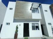 CASA EN VENTA CIRCUITO CANTERAS KALIA TORREÓN, COAHUILA...
