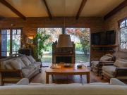 CASA EN VENTA CITY BELL 2 DORMITORIOS PILETA