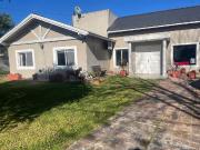 CASA EN VENTA CITY BELL 3 DORMITORIOS