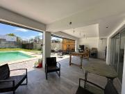 CASA EN VENTA CITY BELL 4 DORMITORIOS PILETA QUINCHO