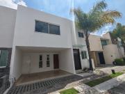 Casa En Venta Ciudad Judicial, Angelopolis