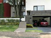 CASA EN VENTA CLUB DE GOLF ENCINOS, 3 RECÁMARAS, A 25...