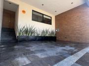 CASA EN VENTA CLUB DE GOLF LA LOMA