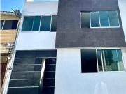 CASA EN VENTA CLUB DE GOLF MAYORAZGO 6CV C F073