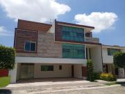 CASA EN VENTA CLUSTER 333 LOMAS DE ANGELÓPOLIS