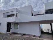 CASA EN VENTA CLUSTER 777,LOMAS DE ANGELOPOLIS