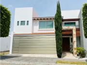 Casa En Venta Cluster 999 Lomas De Angelopolis
