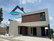 CASA EN VENTA CLUSTER SAN MARINO LOMAS DE ANGELÓPOLIS